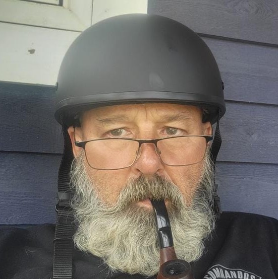 🤪 Crazy Al's Biker Helmet Review 🏍️🪖

"Delivered as promised. Great helmet."
- Paul G.

Riding season is just around the corner! 🏁 Get your Crazy Al's Biker Helmet today...
👉 bikersden.com/motorcycle-hel…
#BikersDen #CrazyAlsHelmets #RideSafe #MotorcycleGear #BikerLife #DOTApproved