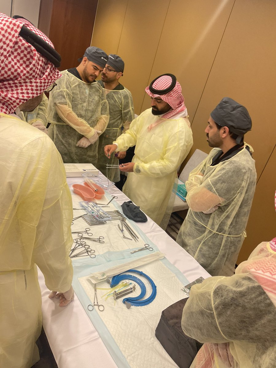 #SUAC2025
ورشة عمل لعمليات زراعة الأجهزة التعويضية لضعف الانتصاب 
على هامش المؤتمر السعودي لجراحة المسالك البولية