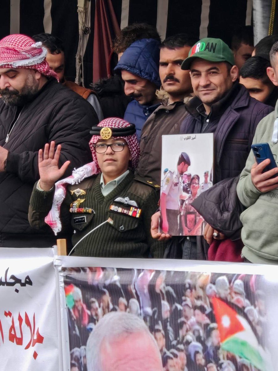 " الحياد في المواقف الوطنية خيانه "

 - الشهيد وصفي التل