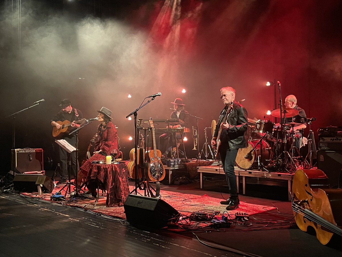 Thank you Umeå, for a wonderful tour premiere! Today, Skellefteå and Sara Kulturhus! 

SOPHIE ZELMANI TOUR 2025
Tickets: lnk.to/ZelmaniTix
12 Feb UMEÅ Väven
13 Feb SKELLEFTEÅ Sara Kulturhus
14 Feb LULEÅ Kulturens Hus
16 Feb SUNDSVALL Tonhallen
19 Feb STOCKHOLM Cirkus
21 Feb