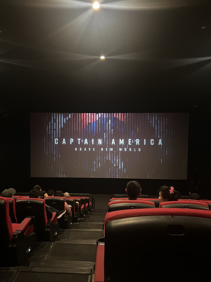 ramenow's tweet photo. Day 09 #Jakarta
#CaptainAmericaBraveNewWorld
Setelah bertemu dengan #PresidenAS terpilih #ThaddeusRoss, #SamWilson @AnthonyMackie #CaptainAmerica yang baru, menemukan dirinya berada di tengah konflik internasional & harus mengungkap motif di balik rencana global yang jahat. https://t.co/eYkHeCpNTK