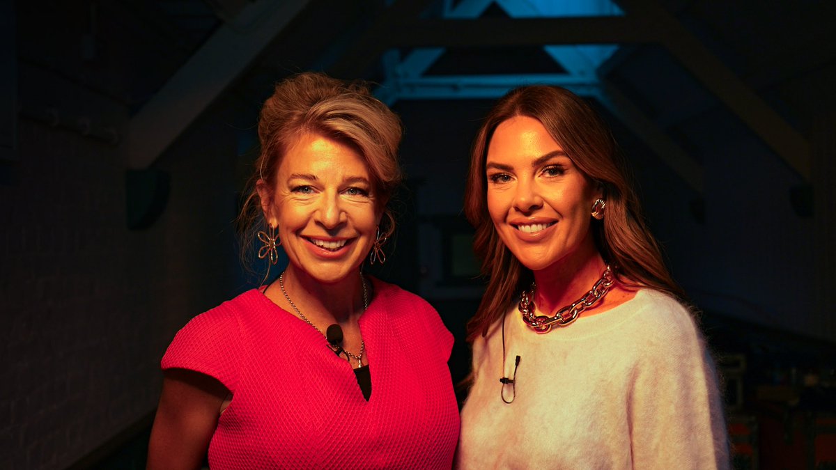 Getting There Podcast (@gettingtherebgs) on Twitter photo Bold. Controversial. Unfiltered.
Getting There – The Podcast LIVE ⚡️
I am still on cloud 9 ☁️ after our SOLD-OUT event with
<a href="/KTHopkins/">Katie Hopkins</a> 💫
It’s wild to think that just 18 months ago, I recorded my first podcast in my dad’s living room… and now we’re selling out venues.
I’m Bold. Controversial. Unfiltered.
Getting There – The Podcast LIVE ⚡️
I am still on cloud 9 ☁️ after our SOLD-OUT event with
<a href="/KTHopkins/">Katie Hopkins</a> 💫
It’s wild to think that just 18 months ago, I recorded my first podcast in my dad’s living room… and now we’re selling out venues.
I’m