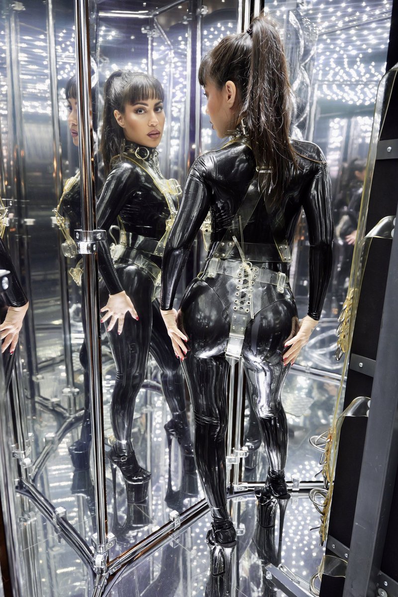 My books are closing for Feb, and I return to USA soon. <a href="/MadameGillette/">Fetischstudio "Black Fun Entertainment" Leipzig</a> 🖤

Recent sessions:
• Rubber Clinical Exam
• Forced Orgasm Torture
• Forced Bi
• Institutional Execution
• CBT

Wish to make your fantasy a reality? We don’t have much time left… send me an email 📥