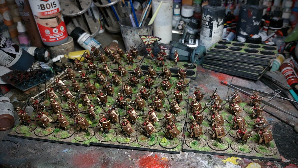 TicosMinis's tweet photo. The last batch of "regular" infantry for the Esterlings is here !
I also took some time yesterday night to work a bit more on the bases and prepare a few company trays in prevision for the next batches (and armies)

#warhammer #warhammercommunity #lotr #mesbg #wotr #warofthering https://t.co/nZe1mom2mK