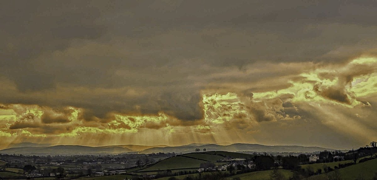 Gerard McCreesh (@gerardmccr12704) on Twitter photo Mourne Mountain sun rays, Co. Down <a href="/WeatherAisling/">Aisling Creevey</a> <a href="/Louise_utv/">Louise Small</a> <a href="/bbcweather/">BBC Weather</a> <a href="/ScenesOfUlster/">Scenes of Ulster</a> <a href="/ThePhotoHour/">#ThePhotoHour</a> <a href="/barrabest/">Barra Best</a> <a href="/angie_weather/">angie phillips</a> <a href="/WeatherCee/">Cecilia Daly</a> <a href="/CarlingfordIRE/">Carlingford Lough</a> Mourne Mountain sun rays, Co. Down <a href="/WeatherAisling/">Aisling Creevey</a> <a href="/Louise_utv/">Louise Small</a> <a href="/bbcweather/">BBC Weather</a> <a href="/ScenesOfUlster/">Scenes of Ulster</a> <a href="/ThePhotoHour/">#ThePhotoHour</a> <a href="/barrabest/">Barra Best</a> <a href="/angie_weather/">angie phillips</a> <a href="/WeatherCee/">Cecilia Daly</a> <a href="/CarlingfordIRE/">Carlingford Lough</a>