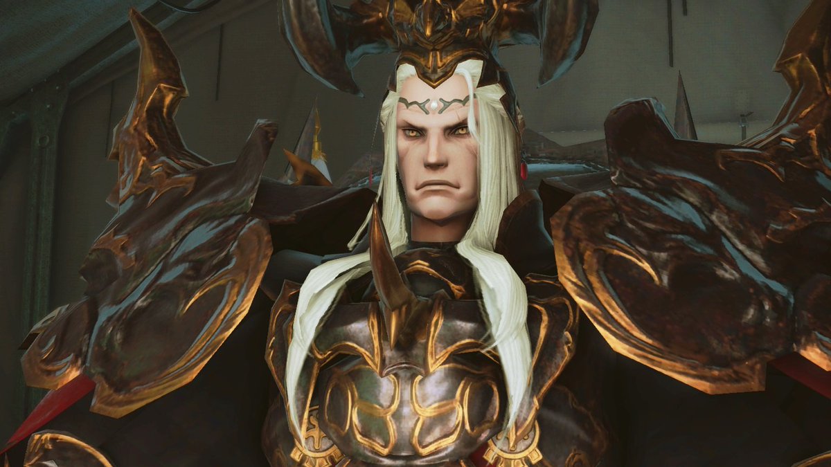 니어 모르는 14러분들이 보면 기겁해하는거
둘의 성우는 같습니다