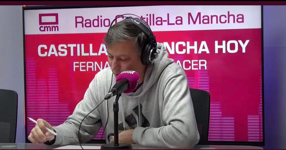 Feliz día de la radio <a href="/ArmandoClavero/">Armando Clavero</a>