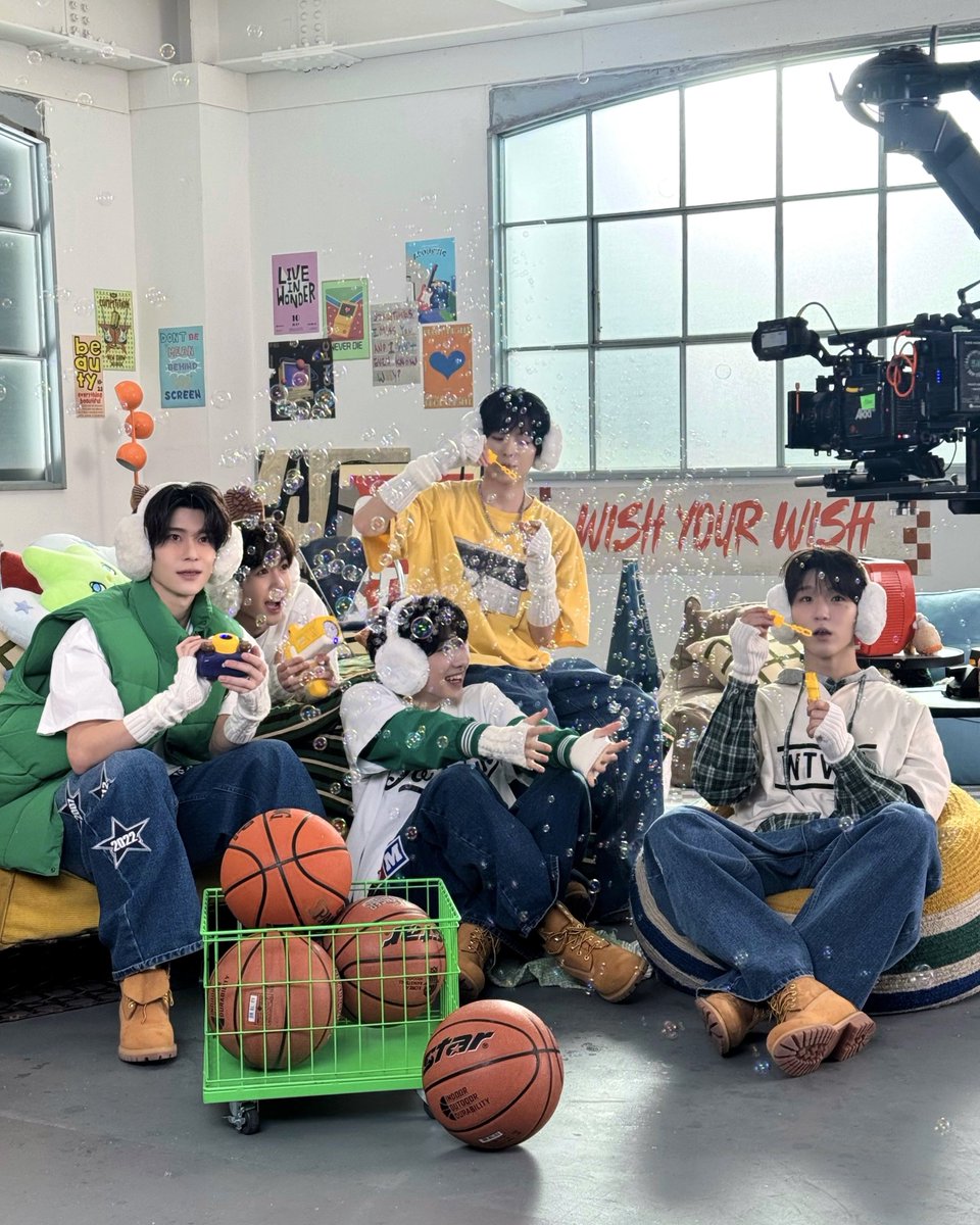 Rich Yupan. tweet media