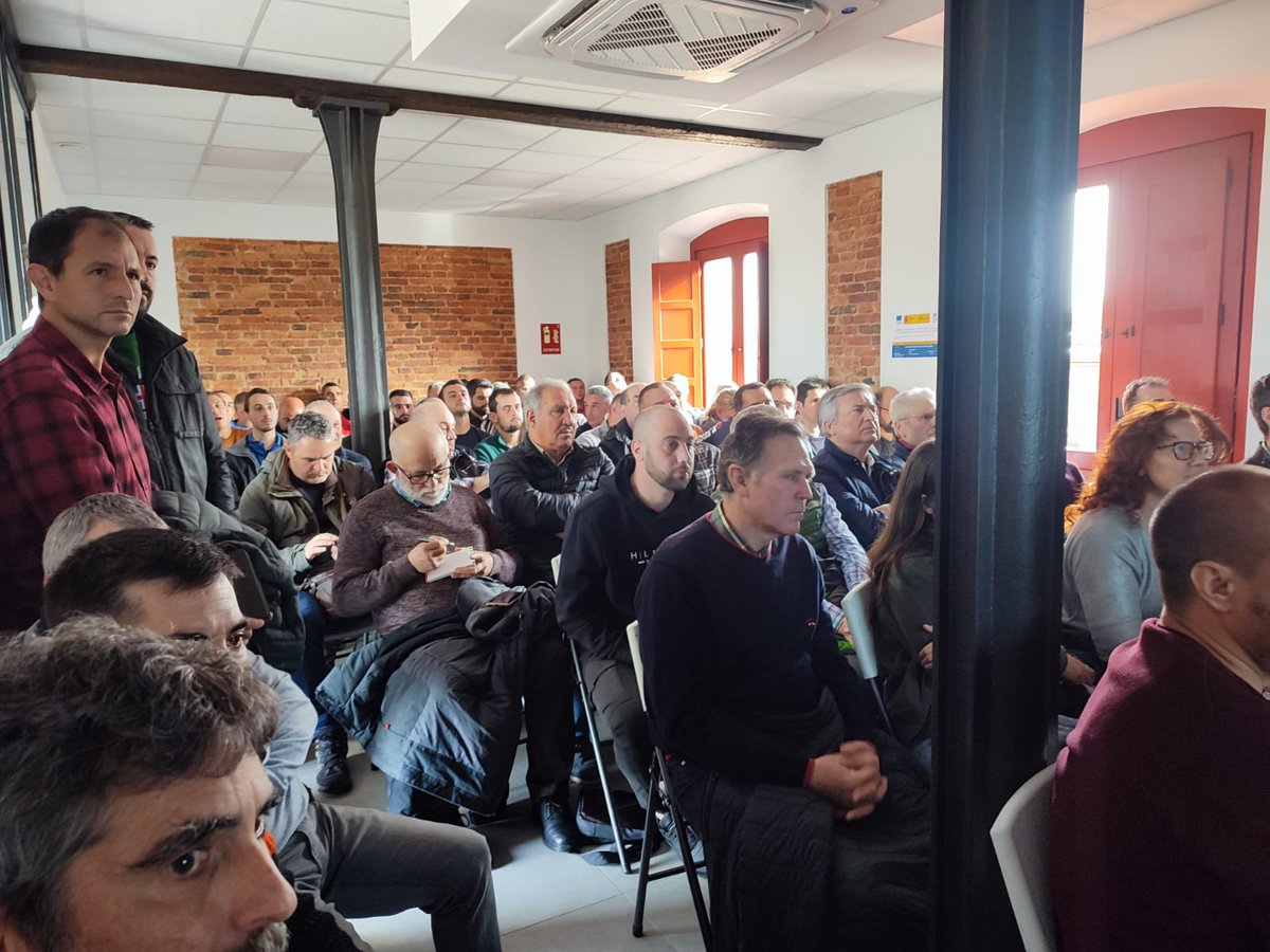 Seguimos con un Mapa de calidad industrial de la madera para productos de alto valor añadido. Esther Merlo <a href="/Madera_Plus/">Madera Plus</a>

<a href="/GarnicaES/">Garnica en español</a> <a href="/aefcon/">Aefcon</a> <a href="/PEFCSpain/">PEFC España</a> <a href="/foraforestech/">föra</a> <a href="/FCesefor/">Fundación Cesefor</a> #Tabsal #Bosquesyrios <a href="/MAmbienteRioja/">MedioAmbienteLaRioja</a> @mapagob <a href="/redPAC_/">Red PAC</a> <a href="/Propopulus_eu/">ProPopulus. The European Poplar Initiative</a>