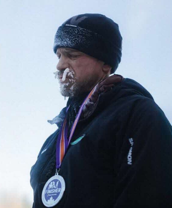 Fatche_'s tweet photo. Blanchard qui survit dans le Yukon pendant 7jours et +600km... my dream d'un jour prendre une caméra et suivre ce genre de gars pour faire mes propres mini-films https://t.co/ij7XJI57t4