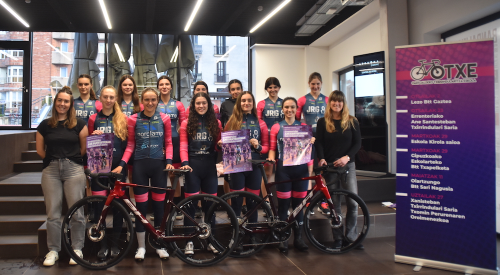 Ane Santesteban Txirrindulari Sariaren bigarrena, hilaren 23an
oarsoaldea.hitza.eus/2025/02/13/ane…
<a href="/EskolaOtxe/">OTXE OARSOALDEA TXIRRINDULARI ESKOLA</a> <a href="/Leire_Mazizior/">Leire Mazizior</a> #Errenteria #Orereta