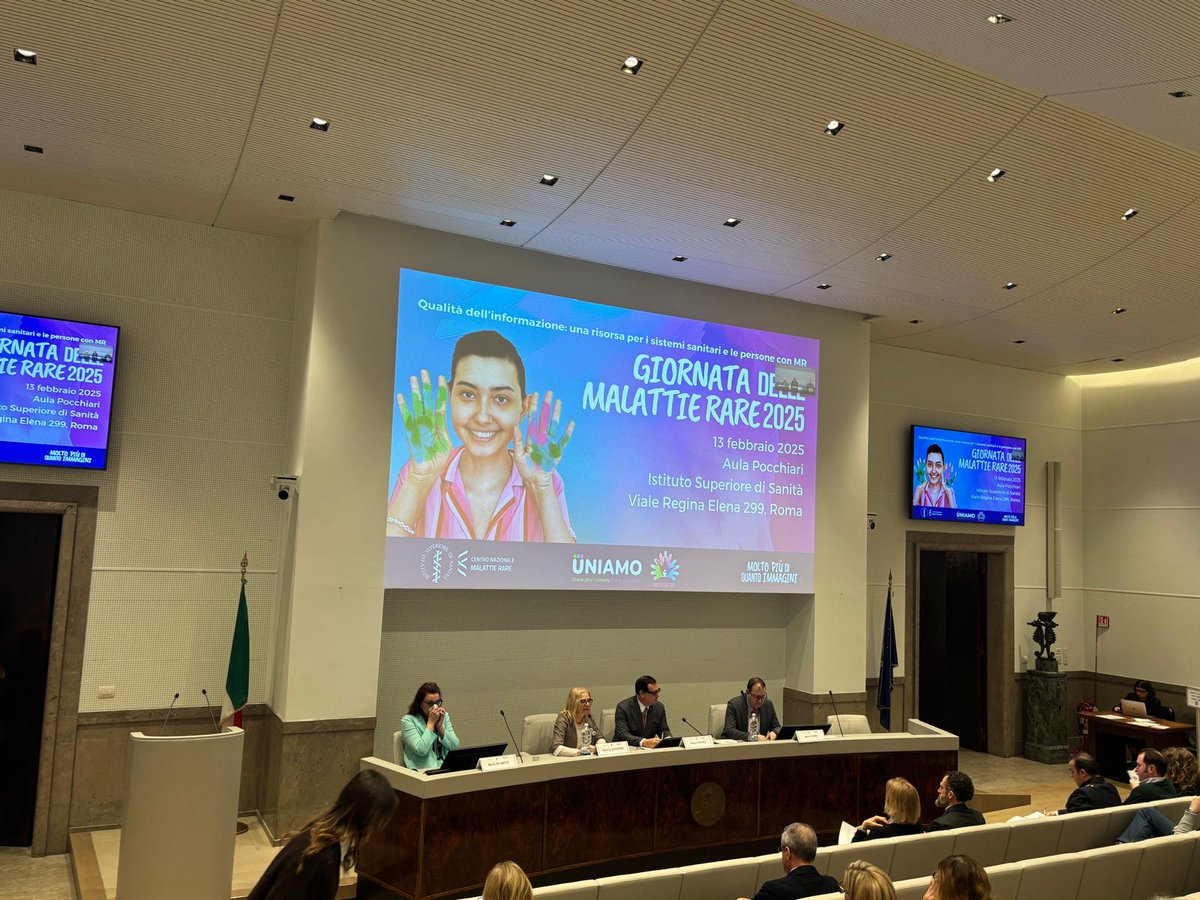 istsupsan's tweet photo. E' in corso #oggi #13febbraio il primo incontro #ISS e @uniamofimronlus per #informare e #sensibilizzare sulle #MalattieRare. Il focus è su“Qualità dell’#informazione: una risorsa per i sistemi sanitari e le persone con malattia rara”.
🔎Per approfondire: https://t.co/7vmuZCkQTA https://t.co/jFDuqznHb3