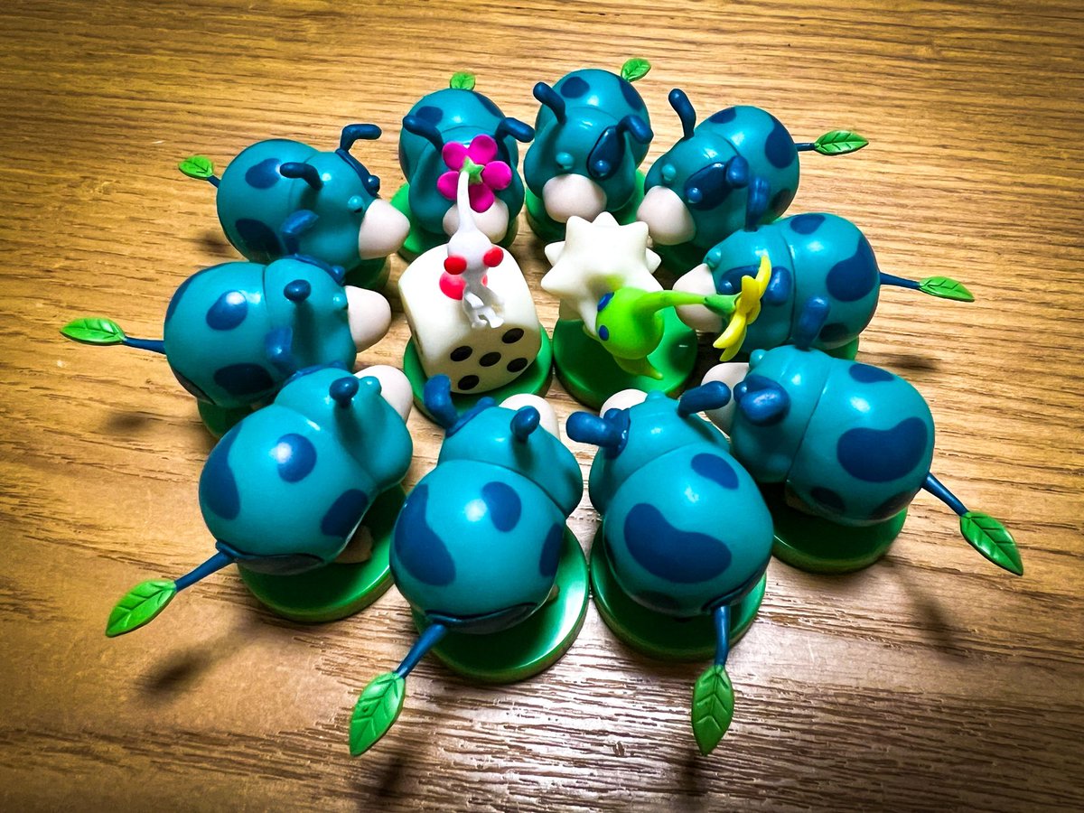 ピクミンチョコエッグ
モスの逆襲編

こんなにモスだらけの人日本にいる？笑