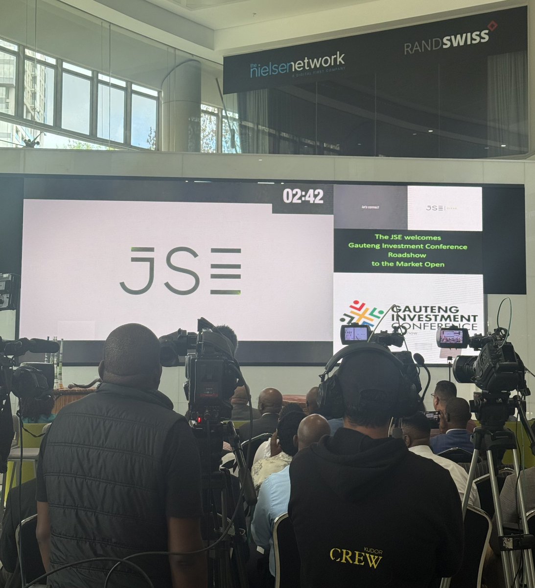 Putting tools to work. The Gauteng government is gathering capital to make the economic foundation supportive of its population. Ahead of the Gauteng Investment Conference, I sat down with MEC <a href="/LebogangMaile1/">Lebogang Maile</a> <a href="/GautengProvince/">Gauteng Provincial Gov</a> Catch that conversation on <a href="/BusinessDayTV/">BusinessDay TV</a> at 18:10.