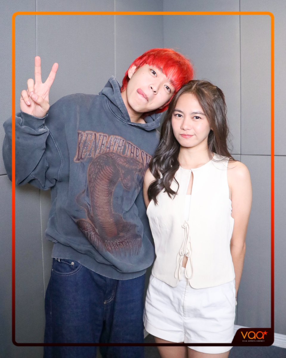 VivaArtists_'s tweet photo. Mix It with #AshtineOlviga & #RabinAngeles! 💙

Watch their TikTok LIVE Selling with The Lab by Blanc Doux Team on Rabin’s TikTok account, @ rabin.angeles! 🤳✨

Watch it here: https://t.co/BxL1q3UJ7S

Catch them as Jay-jay and Yuri in Episode 7 of 'ANG MUTYA NG SECTION E' this Friday on Viva One!

#VAA #TheLabByBlancDoux #AMNSE #AngMutyaNgSectionE