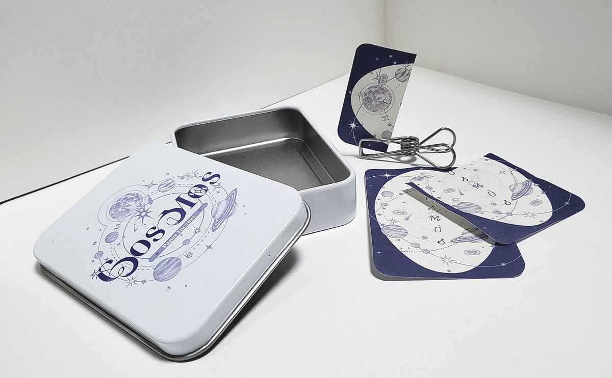 COSMOS_0215's tweet image. ✦𝟑𝐧𝐝 𝐆𝐨𝐨𝐝𝐬✦
[ COSMOS ] 세번째 특전을 공개합니다 !   

✧페이퍼 인센스✧