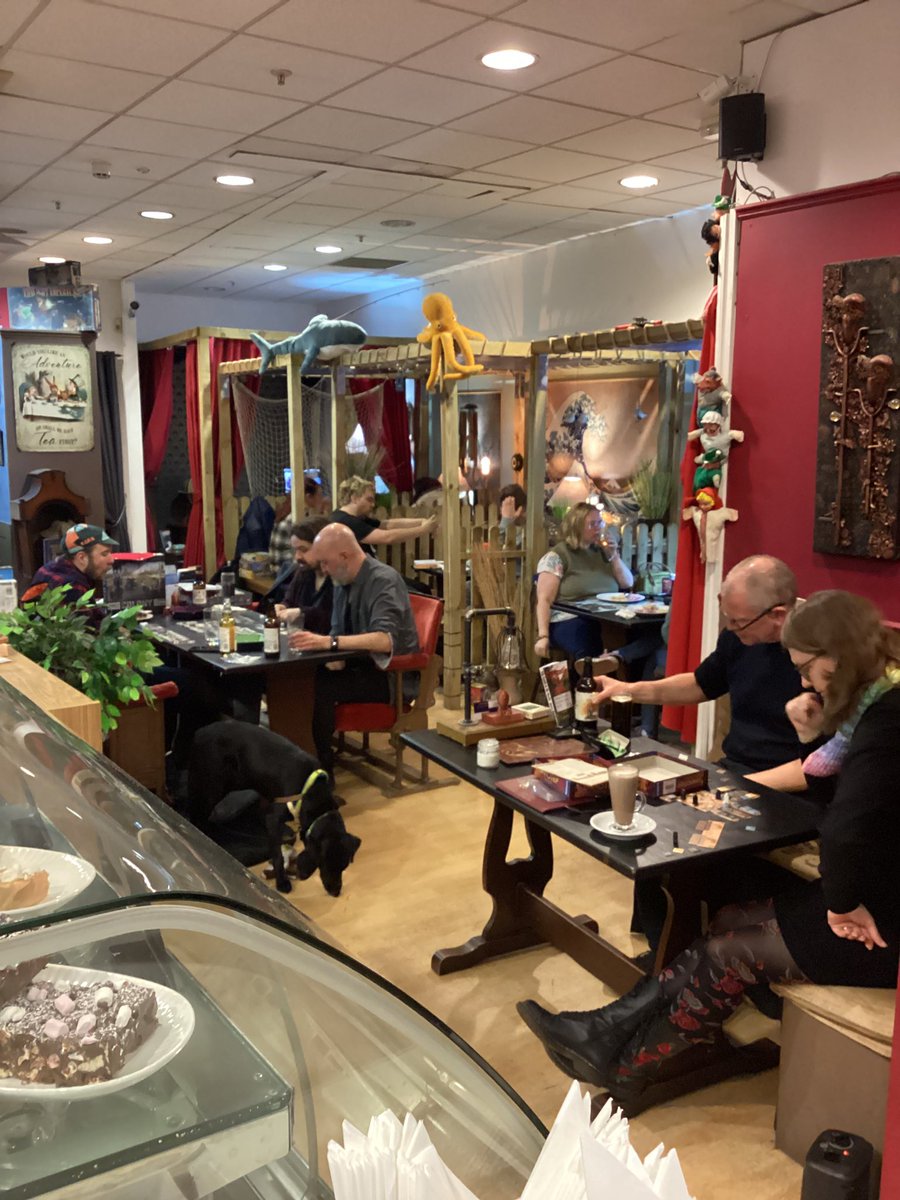 letsxcapetogether tweet media