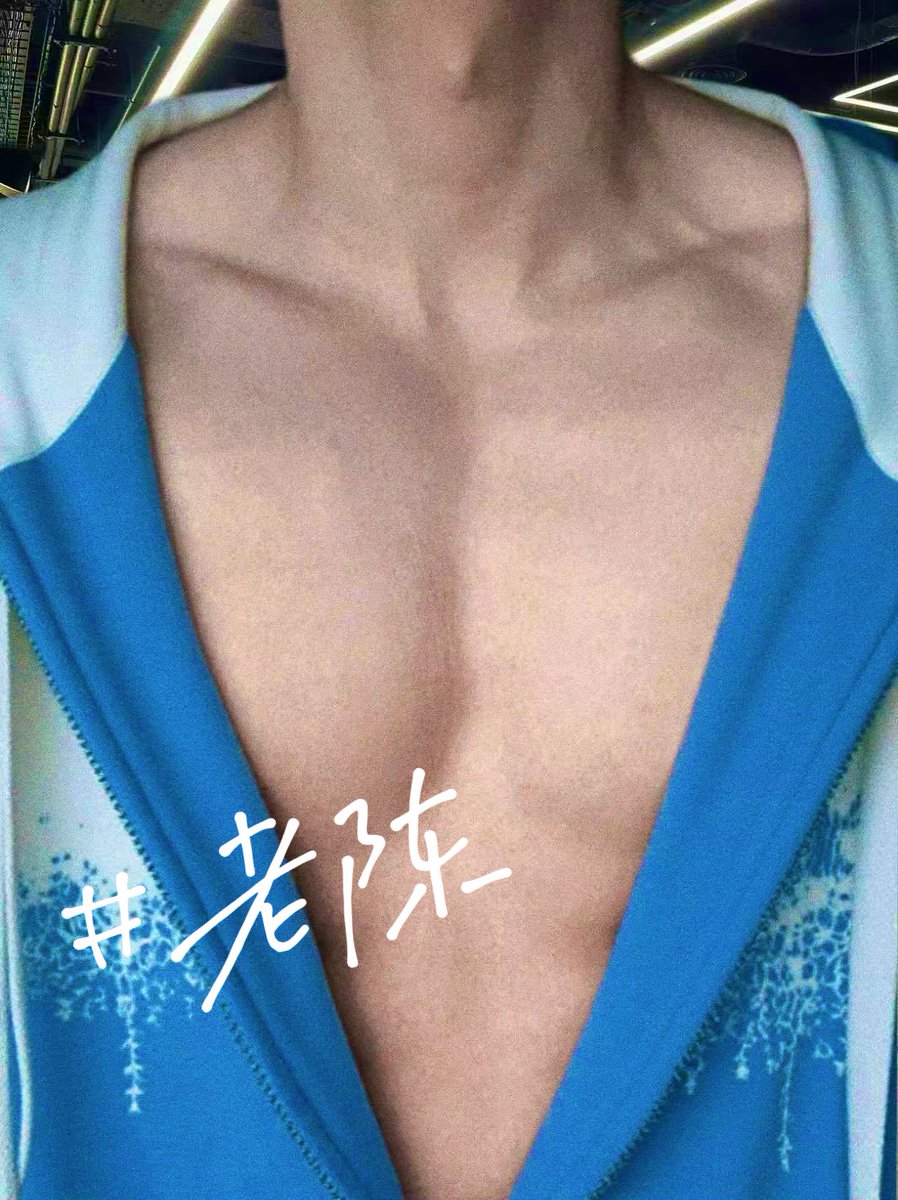 #发发照片
   明天什么节 ？ 怎么过 ？跟谁过 ？  关我屁事，都不如上班实在～