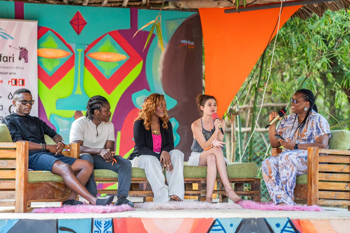 🌍 What’s a DAO?

A DAO is like an online community with no boss! 🤝 Decisions are made together, powered by blockchain. 

📹 Throwback to ETHSafari2024 where communities across Africa exercised decentralized collaboration!

What’s your favorite part of blockchain communities? ⬇️