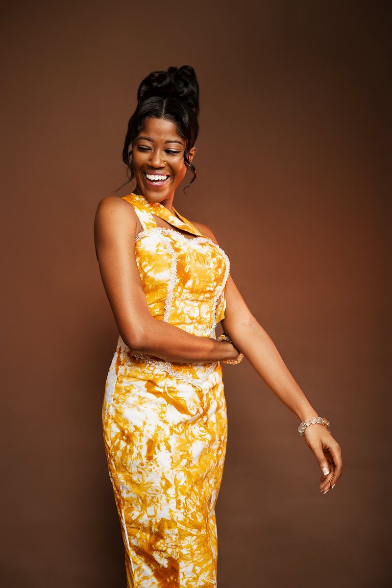 RAkotoDonkor's tweet image. 🎂 Twenty Fine 🎂

✨✨✨✨✨✨✨✨✨✨✨✨
“God is in the midst of her; she shall not be moved: God shall help her, and that right early.”
Psalm 46:5 KJV
#birthday  #birthdaygirl  #february13 #JesusChrist 
✨✨✨✨✨✨✨✨✨✨✨✨✨

A quarter of a century 🥂✨