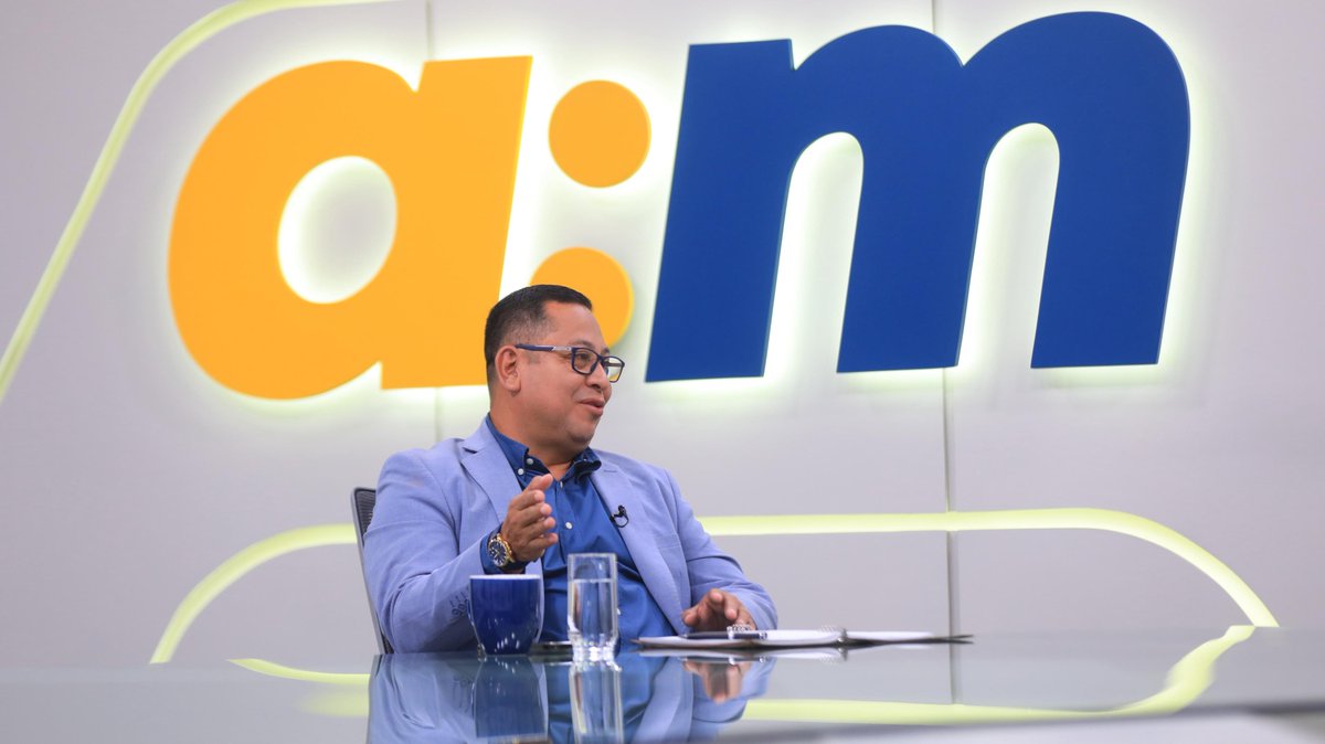 EntrevistaAM tweet media