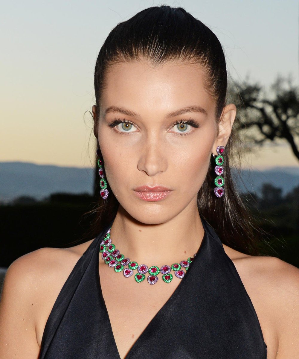 🔴 Bella Hadid:

"Filistin her zaman Filistinlilerin olacaktır."