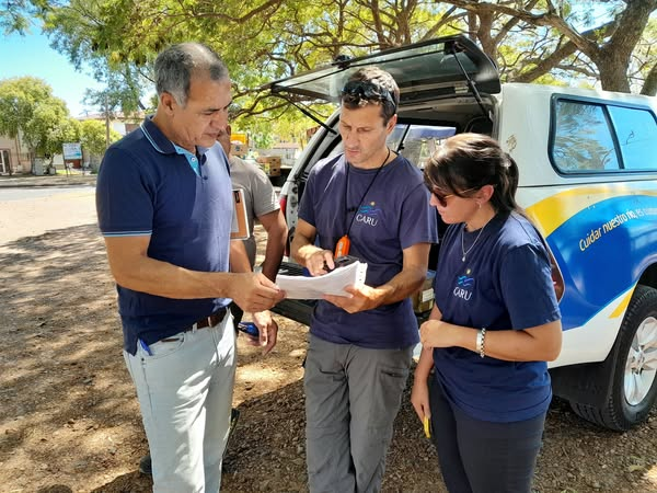 federacionmuni's tweet photo. PLAYAS DE FEDERACIÓN SIN VERDÍN: TÉCNICOS DE CARU CONSTATARON EL ÓPTIMO ESTADO DEL LAGO
El Departamento de Ambiente de la CARU, conjuntamente con técnicos de CTM, vienen realizando semanalmente un monitoreo de playas de Federación, como lo realizan a lo largo del Río Uruguay. https://t.co/OToMUzKfHW