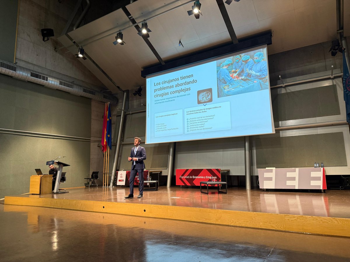 Finalizamos las ponencias del día con Darío García, consejero delegado de <a href="/CellaMedical3D/">Cella Medical Solutions</a>. Darío nos cuenta cómo transformar una idea en una empresa de éxito. #TalentoEnCrecimiento