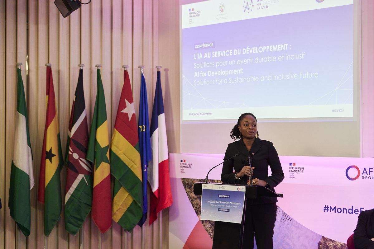 Cina Lawson tweet media