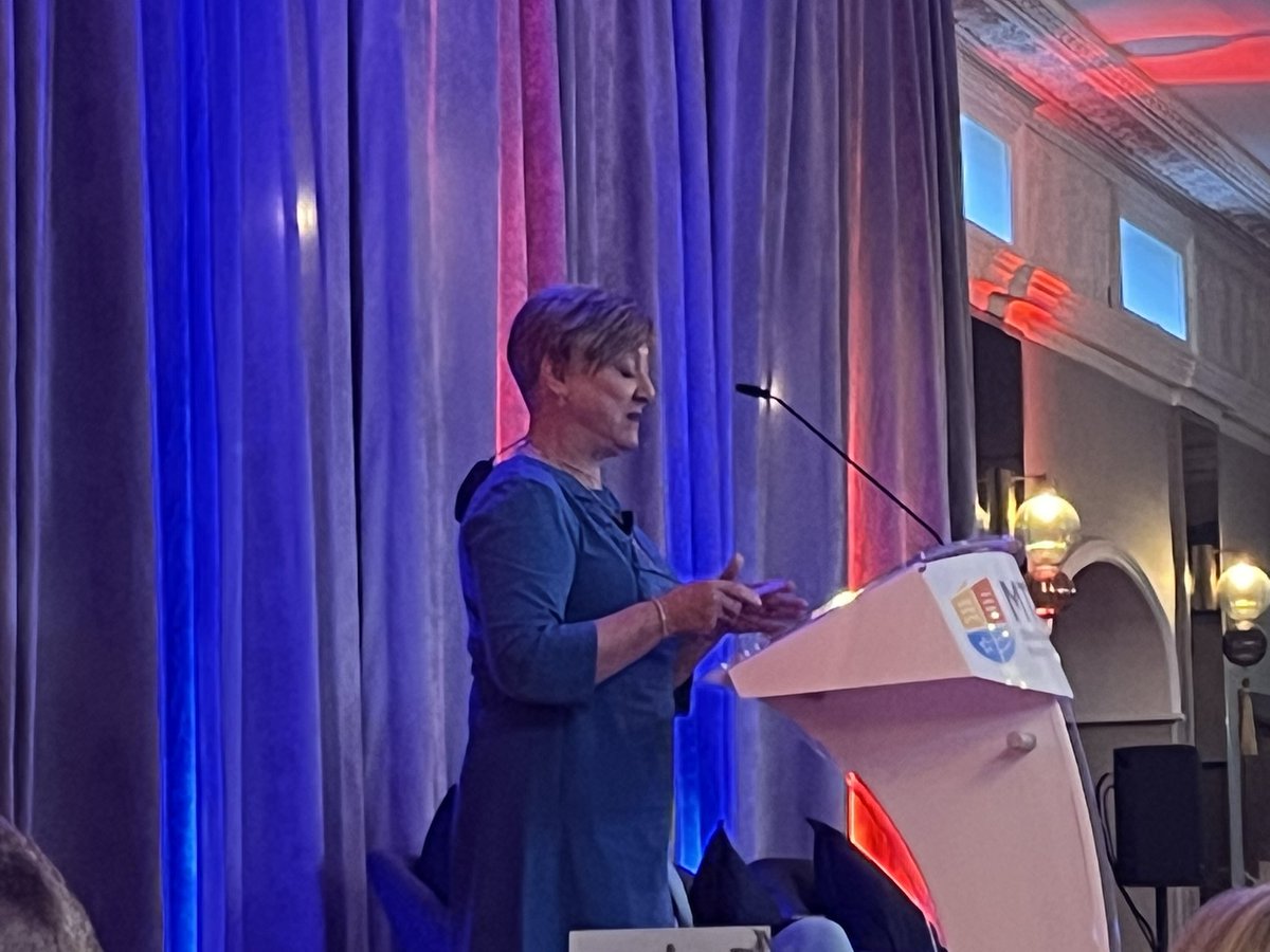 Major General(Retired) Maureen O’Brien opens with *‘planning for business is like planning for war’*.  Insightful session on planning for the unknown, resilience and strategy. #Cantillon2025 #leadershipRewired
