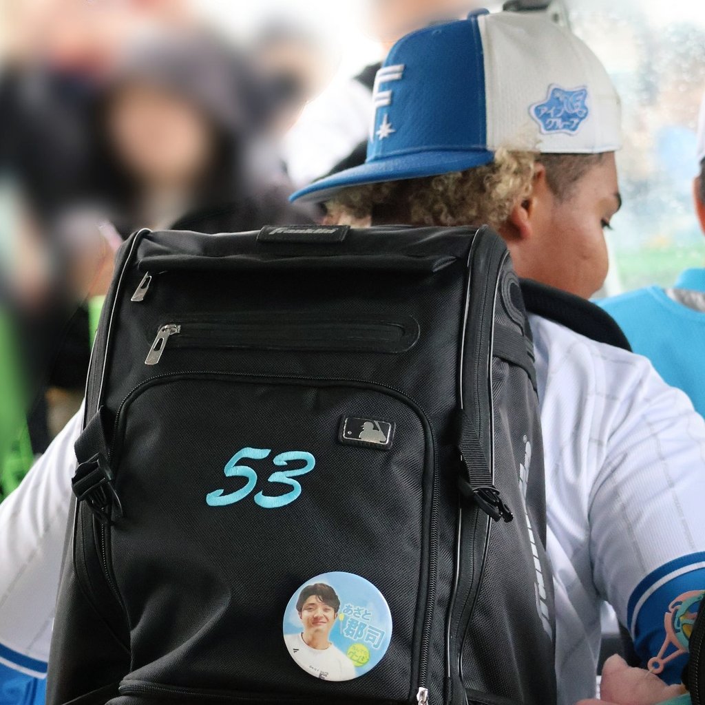 匿名】チェルシー 缶バッジ （471 ふるな on X