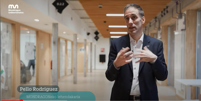 Pello Rodriguez, <a href="/euMONDRAGON/">MONDRAGON</a>|eko lehendakaria aritu zen Kooperatibagintzan Aditu Tituluan (🔗mondragon.edu/cursos/eu/unib…).
Ikusi bideoa! ▶️ youtu.be/ZunO696x3I8?si…

#kooperatibagintza