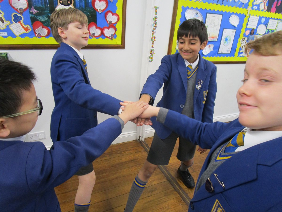 Students from Reception to Y6 are enjoying drama workshops today with <a href="/bigfootarts/">Bigfoot Arts Education (HQ)</a>  today for #SaferInternetDay <a href="/UK_SIC/">UK Safer Internet Centre</a>. Let's all stay Cyber Smart!
