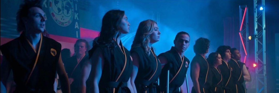 gih__vale's tweet image. repitam comigo:
COBRA KAI NEVER DIES