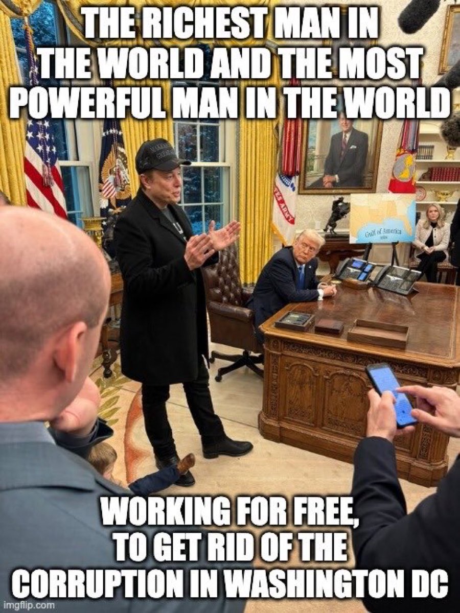 robertdunlap947's tweet image. There is NO WAY you (or me) would keep fighting after getting indicted 94 times, been fined $94 million for “supposedly” r*ping a disgusting human being, shot at and do an 18 hour a day, 7 days a week job FOR ZERO PAY🫨! Both of these guys need to go on Mt. Rushmore👊