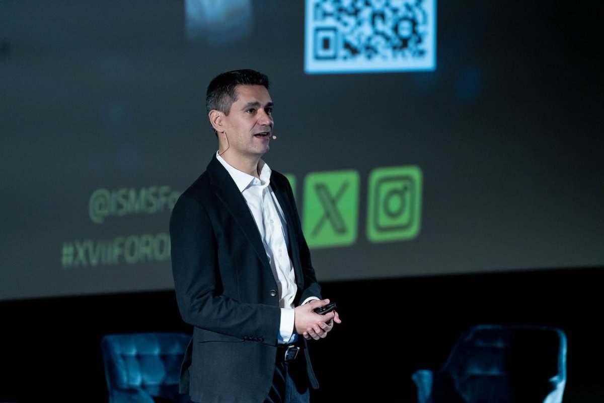 ISMS Forum (@ismsforum) on Twitter photo Ponencia de Millán Berzosa: Ethics is no longer a "nice to have"
<a href="/mberzosa/">Millán I. Berzosa</a>, ex-Meta y ex-Google, destaca que la ética debe ser un principio activo, no solo un documento. Ejemplos: en streaming, el desarrollo acelerado; y los 🚘autónomos en Europa tendrían problemas de compliance. Ponencia de Millán Berzosa: Ethics is no longer a "nice to have"
<a href="/mberzosa/">Millán I. Berzosa</a>, ex-Meta y ex-Google, destaca que la ética debe ser un principio activo, no solo un documento. Ejemplos: en streaming, el desarrollo acelerado; y los 🚘autónomos en Europa tendrían problemas de compliance.