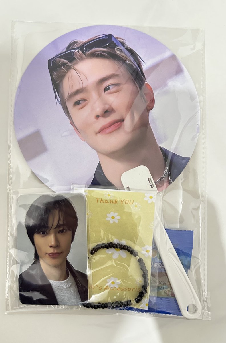 puspitaharjono's tweet image. HAPPY JAEHYUN DAY 🥳🎂

Freebies #NCT127 THE MOMENTUM IN JAKARTA 

by Pus🍑

📍Indonesia Arena
🕐15&amp;amp;16 Jan 2025
‼️limited

🍑rt, like &amp;amp; reply with bday wishes for Jaehyun
🍑1 person 1 pack
🍑say hi &amp;amp; ask nicely
🍑pls don’t throw it

#재현이_생일이야_음흠
#UnconditionallyWithYuno