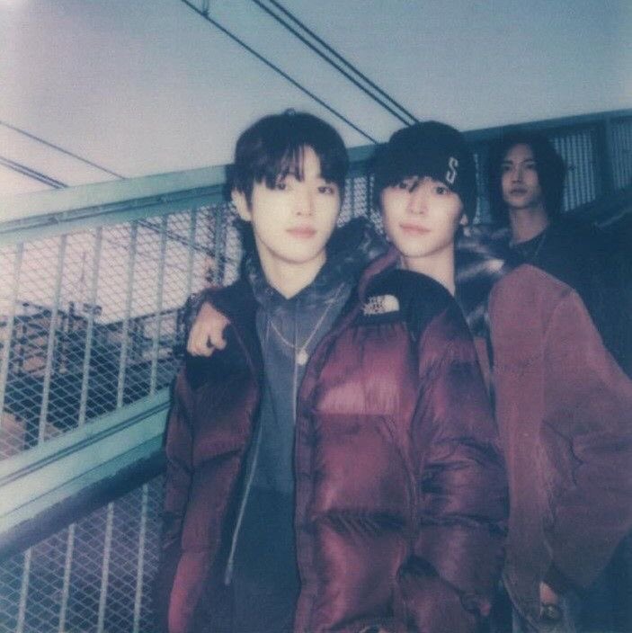 TEAMSYONGSEOKX's tweet photo. Happy valentine’s คร���บ<3 https://t.co/fYhmdI3BsR