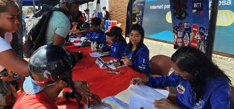 InttContigo's tweet photo. El INTT, por medio de su oficina Higuerote, coloca a disposición del pueblo conductor del municipio Acevedo en Barlovento estado Miranda, un operativo especial de trámites, con el objetivo de facilitar la gestión y actualización de los documentos vehiculares https://t.co/QU4YOOWk6u
