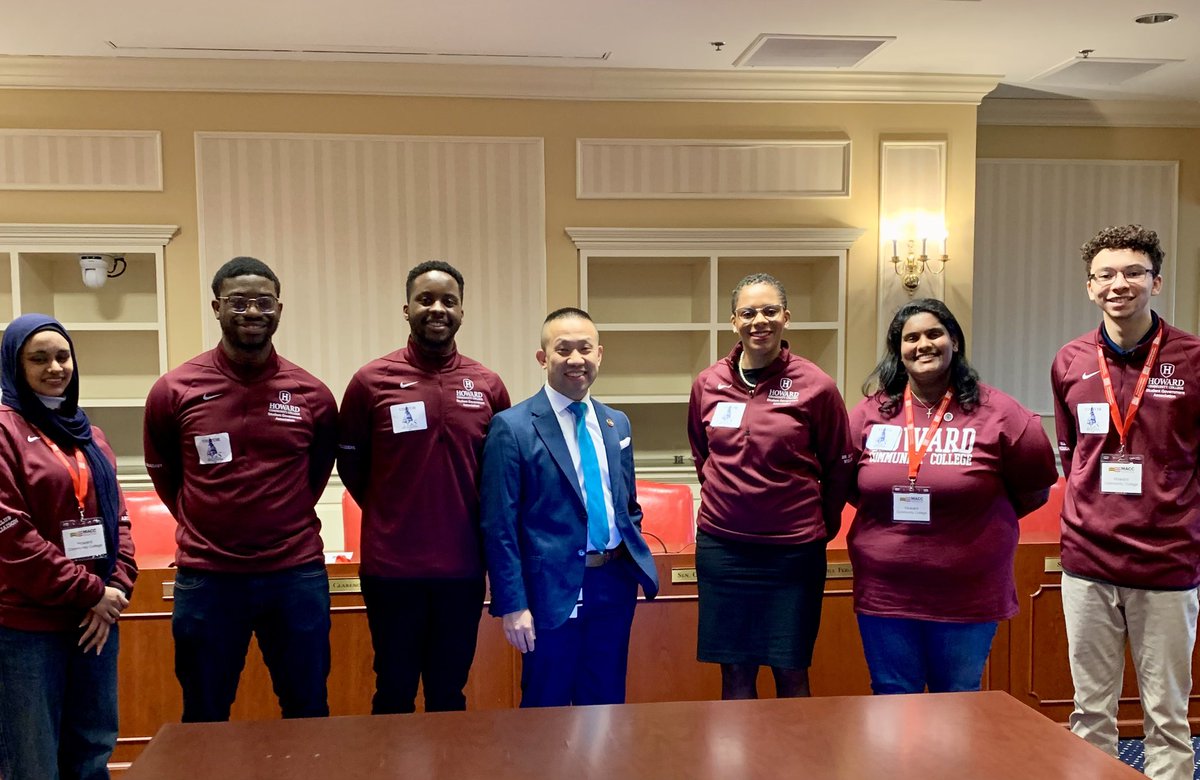 HowardCC's tweet photo. Happening Now: #HowardCC students are meeting with #MDGA25 all day to share their stories and remind them why it is important to fully support community colleges. #MDCCsWork #StudentAdvocacyDay https://t.co/PZBs7ZH82H