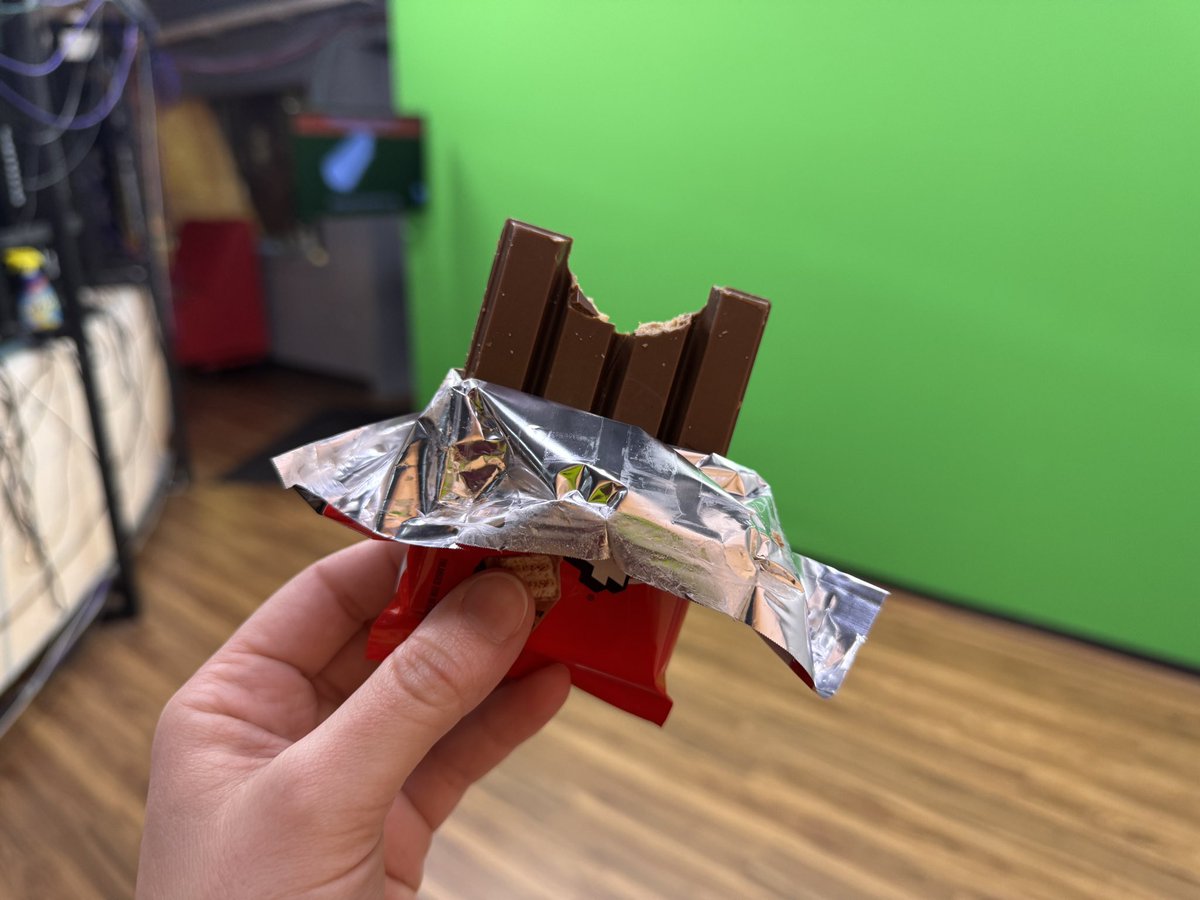 Meteorologist Katie Nickolaou tweet media