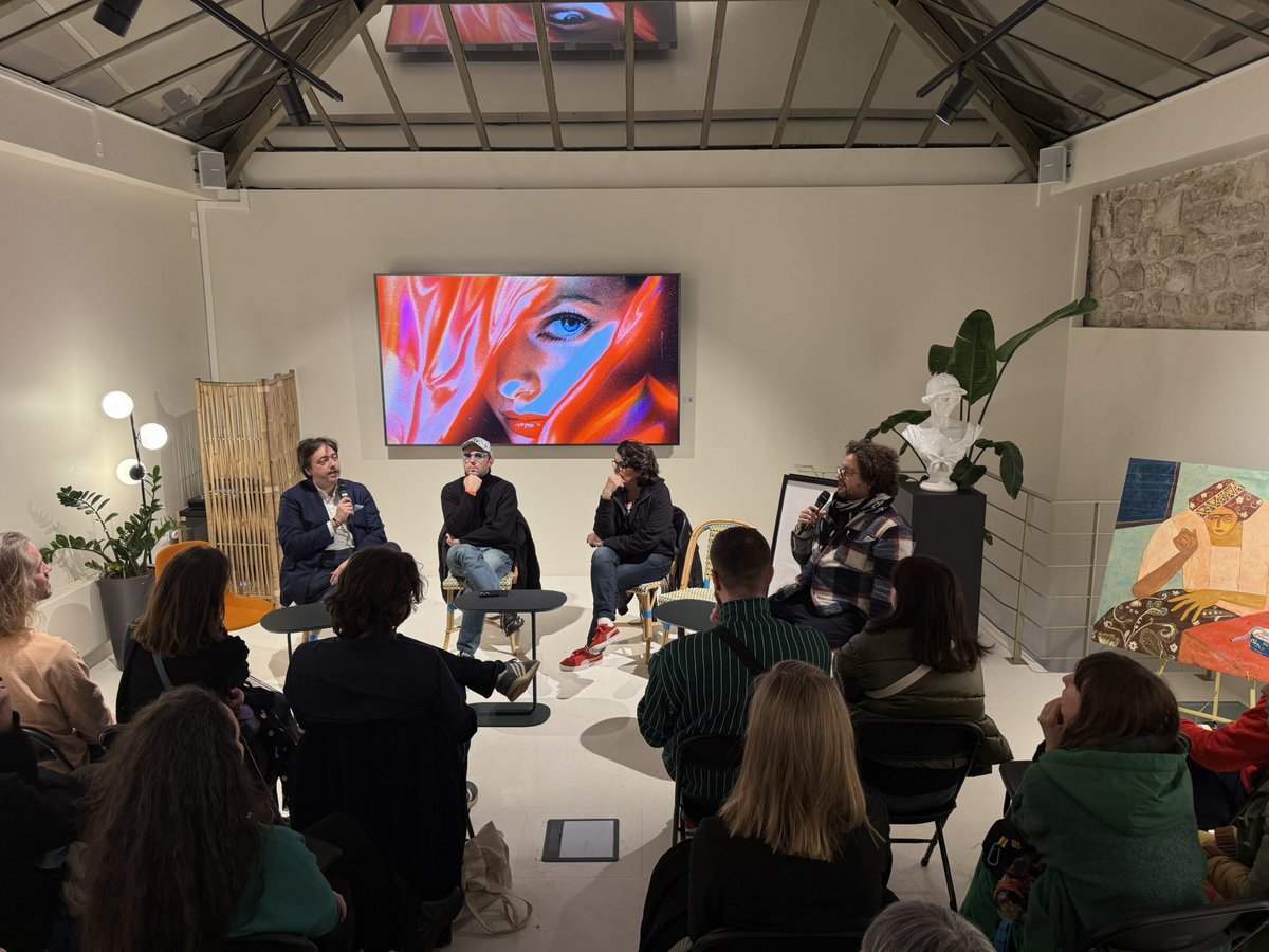 guilauzier's tweet image. Back at @ArtverseParis after an amazing day at @nft_paris! 🎨✨

Immersing in “Art on @tezos: Down the Rabbit Hole” – a night of creativity, panels, and exhibitions.

⚡️ From Building a Thoughtful Collection with @kikanicolela, @borgetsebastien &amp;amp; Giannis, to IRL &amp;amp; URL:…