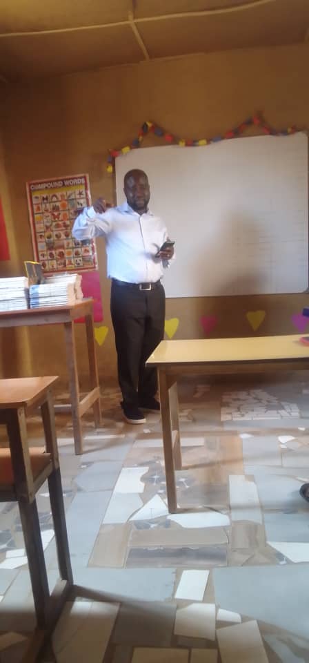 <a href="/Heis1X/">1X</a> Hmmmm!! See me still working as a teacher and a farmer 😂 may God bless our HUSTLE 🙏 please support my Small businesses.