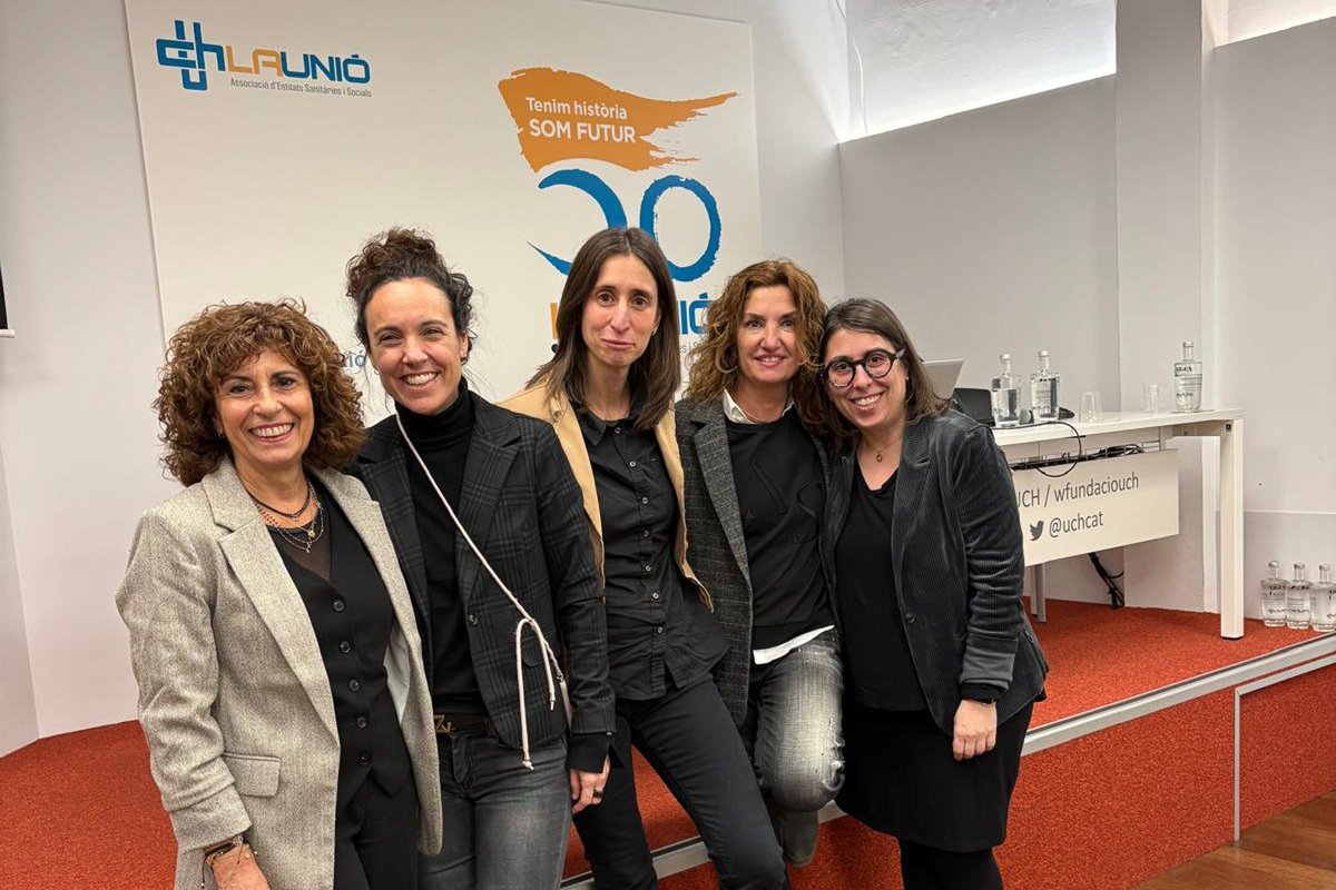 🏘️ Jornada sobre alternatives a l’hospitalització

🗣️ Mercè Miguel, Cap de la Unitat d’Intervenció Social d’#althaiamanresa, ha presentat l’experiència del Serveis Integrats de Salut i Social #SISS Manresa, un model per millorar l’atenció a persones en situació de vulnerabilitat.