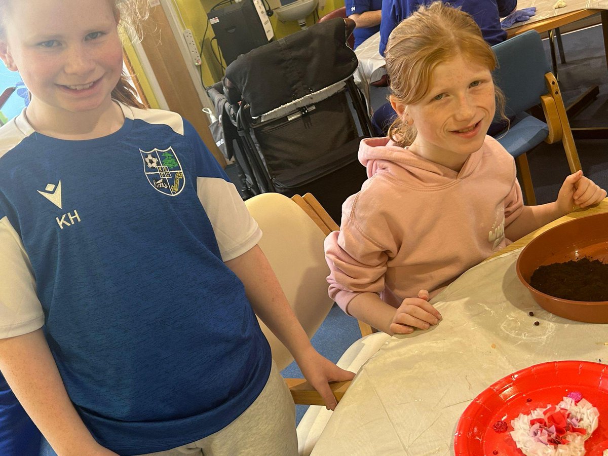Northern Ireland Children’s Hospice (@nichildrenshosp) on Twitter photo Hearts for Hospice! Pictured are #LittleStars Sophia, Clodagh, Andrew, Emma and Saoirse enjoying <a href="/PlantPlayBangor/">Plant and Play Road Show</a>'s #Valentines-themed workshop to make hearts and plant sweet pea.💜🌱
👉 Your can show the love for our Little Stars, with a donation at brnw.ch/21wQG6f Hearts for Hospice! Pictured are #LittleStars Sophia, Clodagh, Andrew, Emma and Saoirse enjoying <a href="/PlantPlayBangor/">Plant and Play Road Show</a>'s #Valentines-themed workshop to make hearts and plant sweet pea.💜🌱
👉 Your can show the love for our Little Stars, with a donation at brnw.ch/21wQG6f