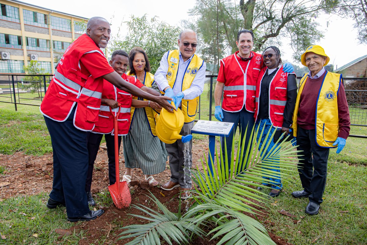 lionsclubs's tweet photo. Thank you to all Lions, Leos, UN diplomats, dignitaries and guests for joining a successful Lions Day with the United Nations in Nairobi! Attendees engaged in inspiring discussions on this year's theme, "The Future of Service." #LDUN https://t.co/t3PZxway5M