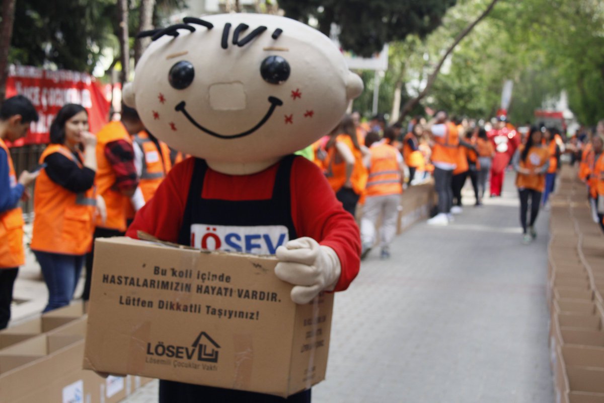 #KoliKoliMutluluk
<a href="/losev1998/">LÖSEV</a> <a href="/ustunezer/">Dr. Üstün EZER</a> <a href="/hulya_unver/">Hülya ÜNVER</a> <a href="/julidearifoglu/">Dr.Julide Arifoğlu</a> 
Herşey için teşekkürler lösev 🧡