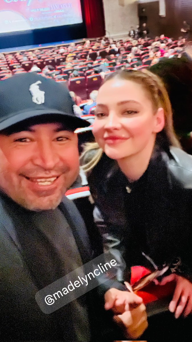 MadClineUpdates's tweet photo. Madelyn with fans at the Premiere of 'Companion' (few weeks ago) #madelyncline https://t.co/pHZvxipCLi