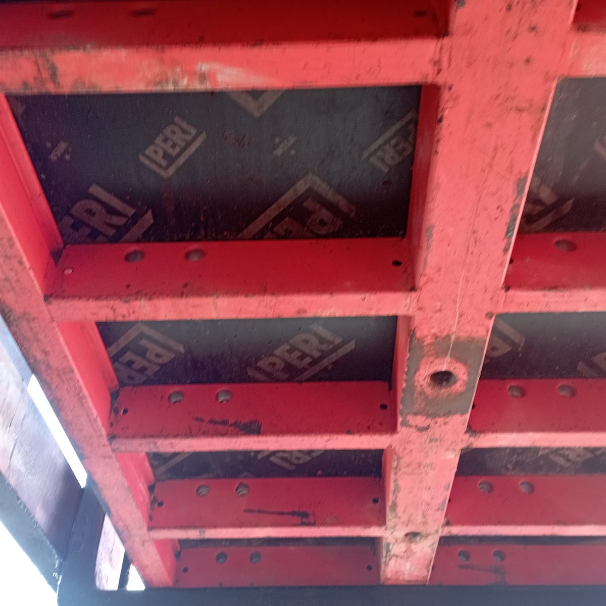 FormworkDirect's tweet image. 🚧 Peri TRIO Formwork – Over 2,500m² Available! 🚧

✅ Large stock of TRIO panels
✅ Fast assembly &amp;amp; durable design
✅ Ideal for wall formwork
📞 0151 532 0179
📧 sales@formworkdirect.co.uk
🔗 formworkdirect.co.uk
#PeriTRIO #Formwork #Construction