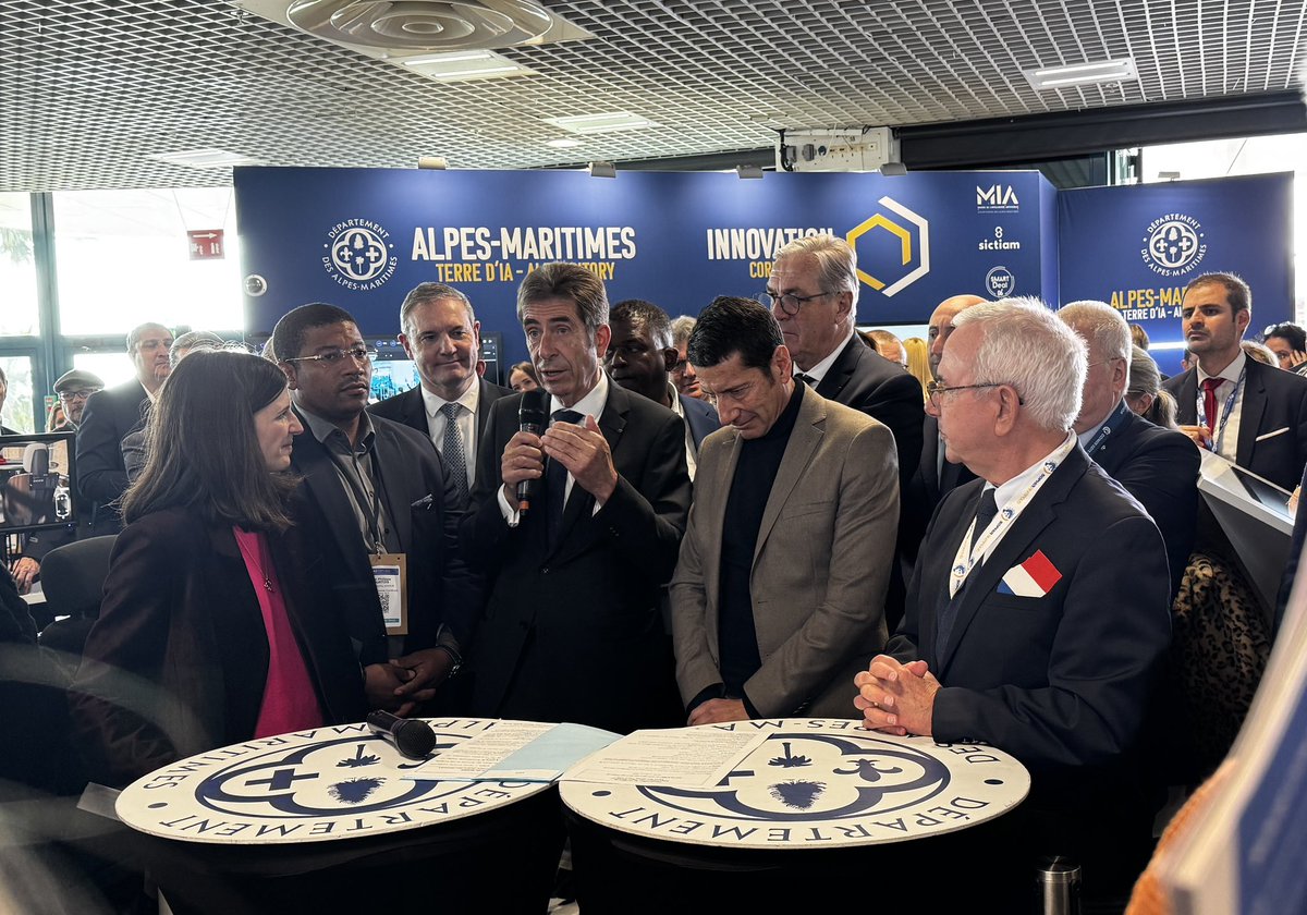 Maison de l'Intelligence Artificielle (@maison_ia) on Twitter photo đŻInauguration du stand âAlpes-Maritimes, Terre dâIAâ par notre PrĂ©sident <a href="/ca_ginesy/">Charles Ange GinĂ©sy</a> en compagnie de <a href="/ClaraChappaz/">Clara Chappaz</a> Ministre dĂ©lĂ©guĂ©e Ă lâIA et au numĂ©rique, le Maire de Cannes <a href="/davidlisnard/">David Lisnard</a>, le PrĂ©sident <a href="/ADepartementsF/">DĂ©partements de France</a> <a href="/Sauvadet/">François Sauvadet</a> et le President <a href="/CASAOfficiel/">CASA - Officiel</a> <a href="/JeanLeonetti/">Jean Leonetti</a> đ€ đŻInauguration du stand âAlpes-Maritimes, Terre dâIAâ par notre PrĂ©sident <a href="/ca_ginesy/">Charles Ange GinĂ©sy</a> en compagnie de <a href="/ClaraChappaz/">Clara Chappaz</a> Ministre dĂ©lĂ©guĂ©e Ă lâIA et au numĂ©rique, le Maire de Cannes <a href="/davidlisnard/">David Lisnard</a>, le PrĂ©sident <a href="/ADepartementsF/">DĂ©partements de France</a> <a href="/Sauvadet/">François Sauvadet</a> et le President <a href="/CASAOfficiel/">CASA - Officiel</a> <a href="/JeanLeonetti/">Jean Leonetti</a> đ€